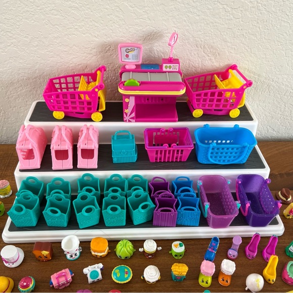 Lot Shopkins from differen  series  136 figurines in total - Picture 5 of 6